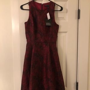 White House Black Market Red Sleeveless Dress Jacquard High/Low Size 0 NWT